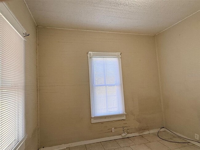 Building Photo - 2919 Sanchez St