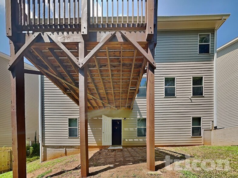 Building Photo - 4316 Traipse Path