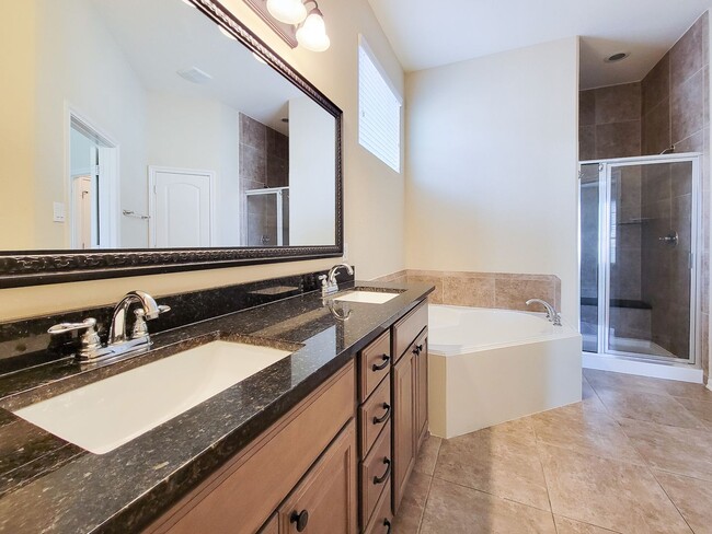 Building Photo - NEW 3 BEDROOM 2.5 BATH 2 CAR GARAGE HOME I...