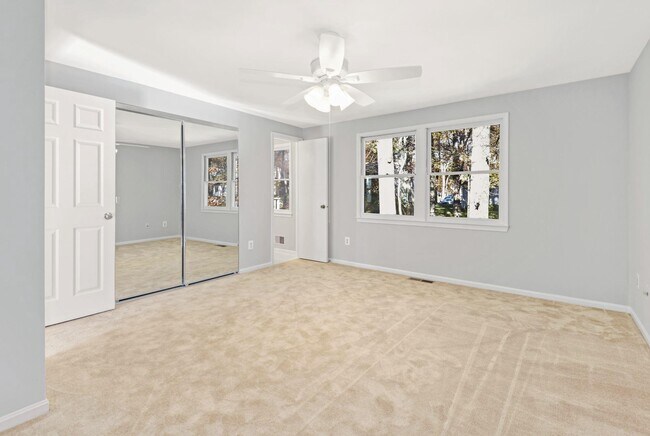 Building Photo - 12712 Longleaf Ln
