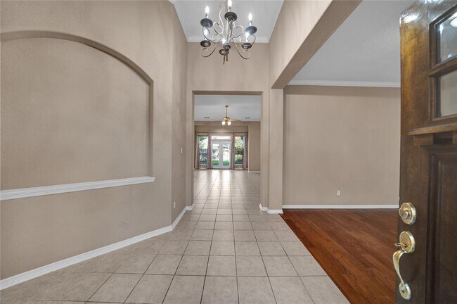 Building Photo - 1806 Rock Spring Ct