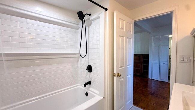 Building Photo - 1BD/1BA - Beautifully Updated Willow Glen Home with Mini-Splits, New Bath & Private Patio