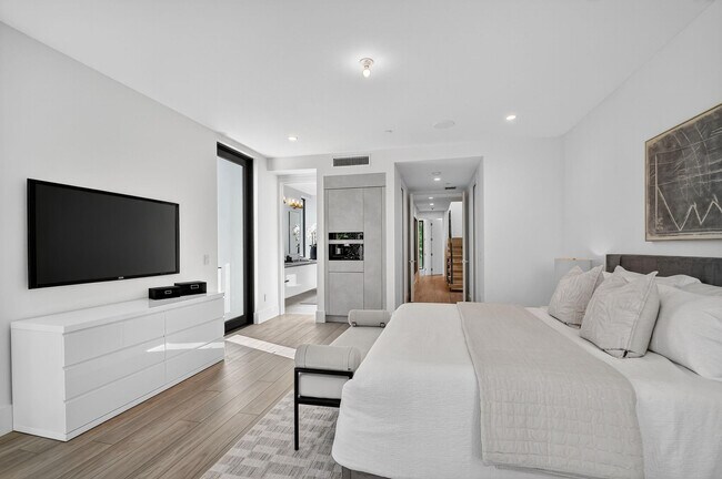 Building Photo - 204 Osceola Park Ln