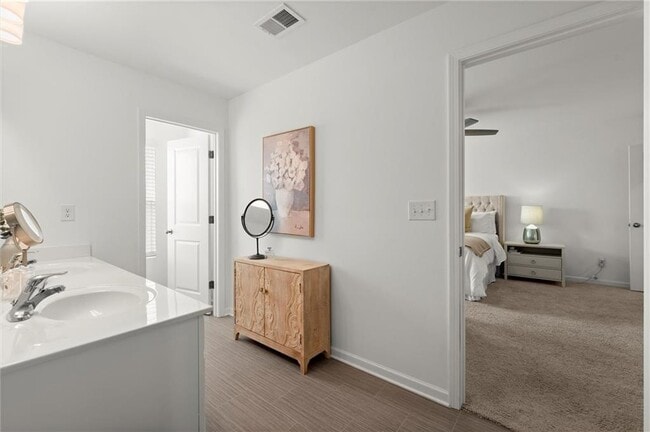 Building Photo - 5975 Osgood Pl