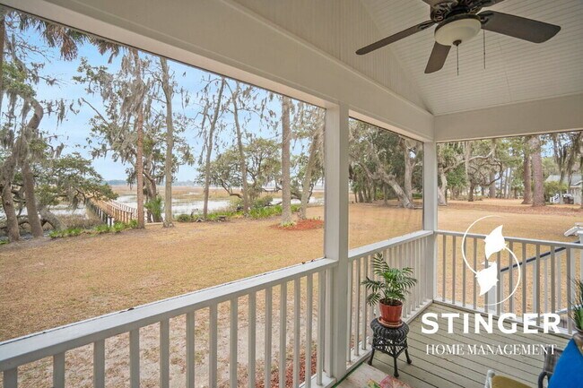 Building Photo - 1808 Lenora Dr