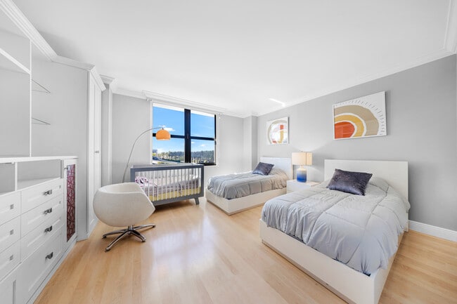 Building Photo - 9801 Collins Ave