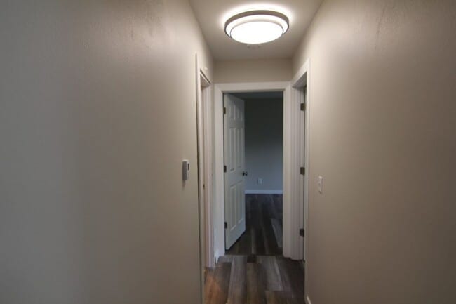 Building Photo - Cozy 2 Bedroom 2 Bath Condo in Iowa City!