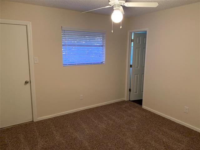 Building Photo - 1200 Tyra Ln