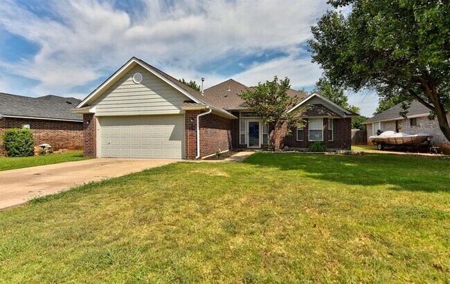 Primary Photo - 1805 Lois Lynn Ln