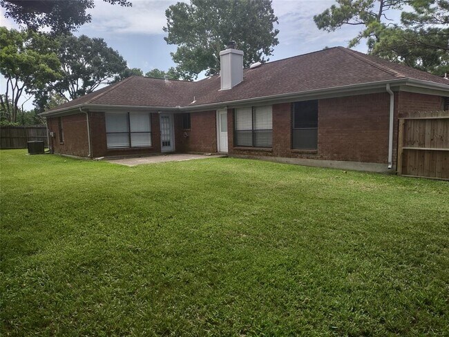 Building Photo - 306 Ivy Glen Ct