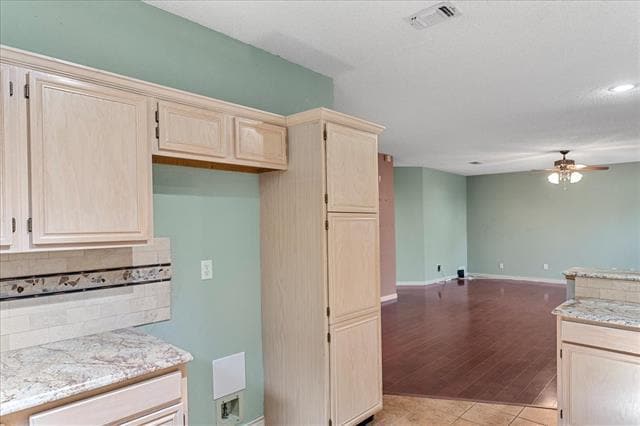 Building Photo - 6752 MacIntosh Dr