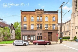 Building Photo - 736 Franklin Ave