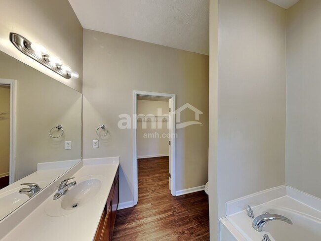 Building Photo - 2018 Fiona Way