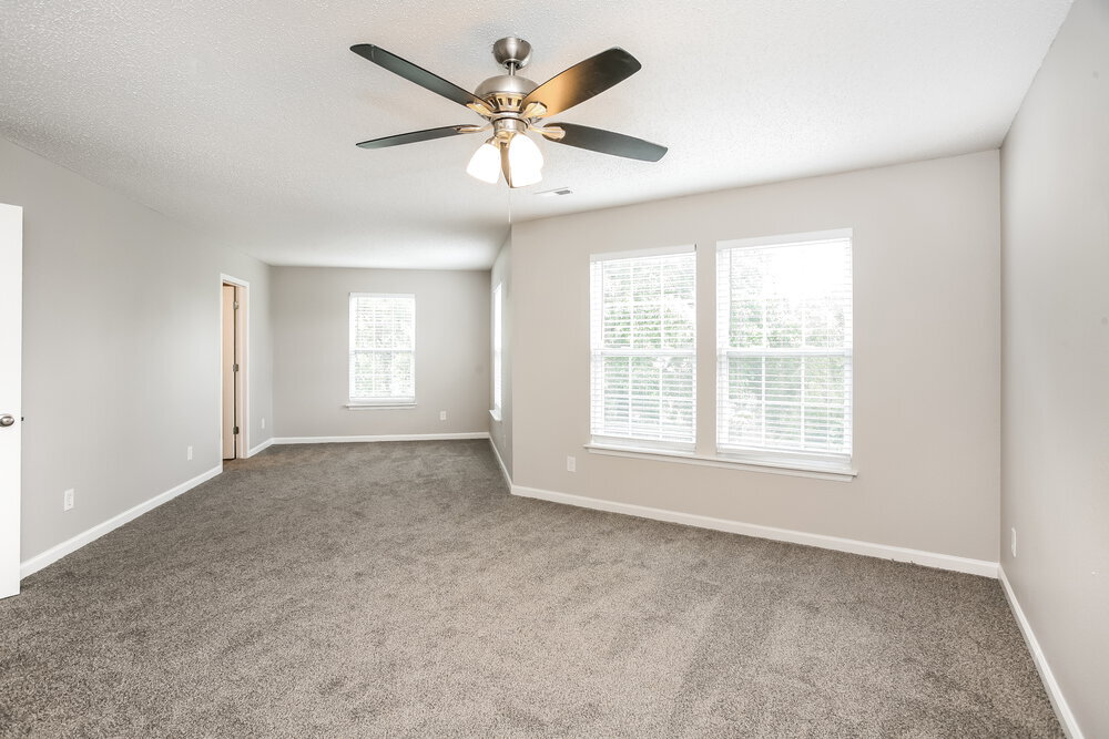 Building Photo - 5609 Woodland Trace Blvd