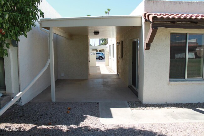Building Photo - 2229 N Recker Rd