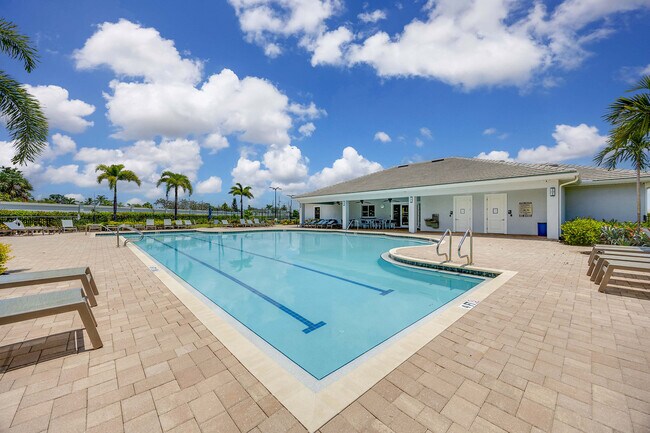 Building Photo - 1057 Tranquil Brk Dr