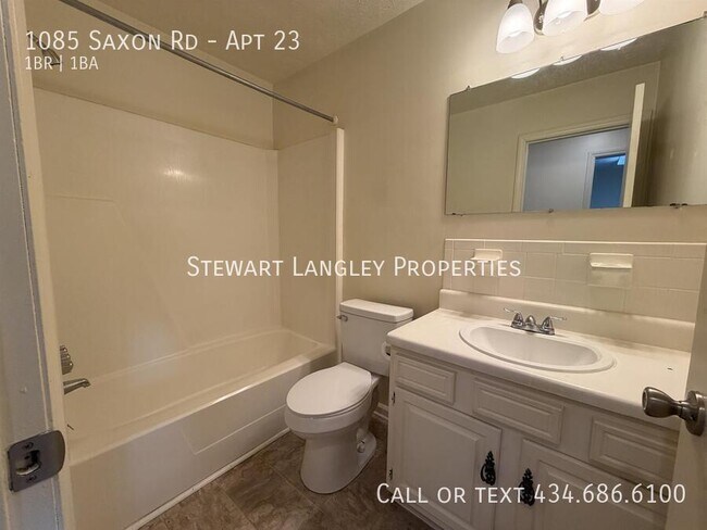 Building Photo - 1085 Saxon Rd