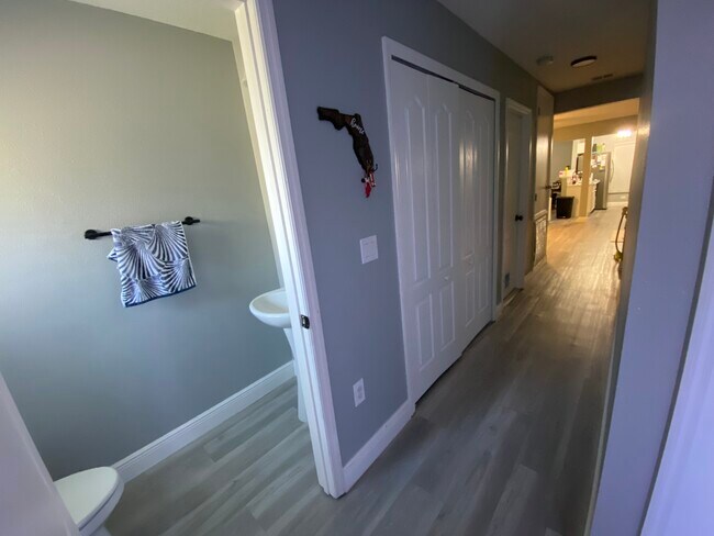 Building Photo - 2910 Clarabelle Ct