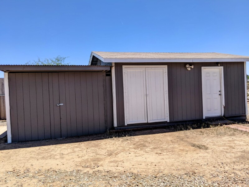 Building Photo - 10438 E Bella Ln
