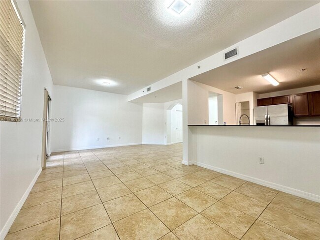 Building Photo - 10870 NW 88th Terrace