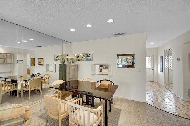 Building Photo - 724 Nantucket Cir