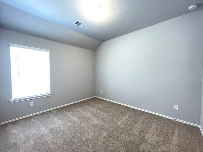 Building Photo - 3238 Aster Mdw Wy