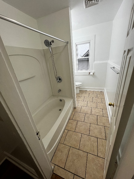 Building Photo - 88 Spring St