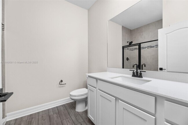 Building Photo - 5109 Joyous Pl