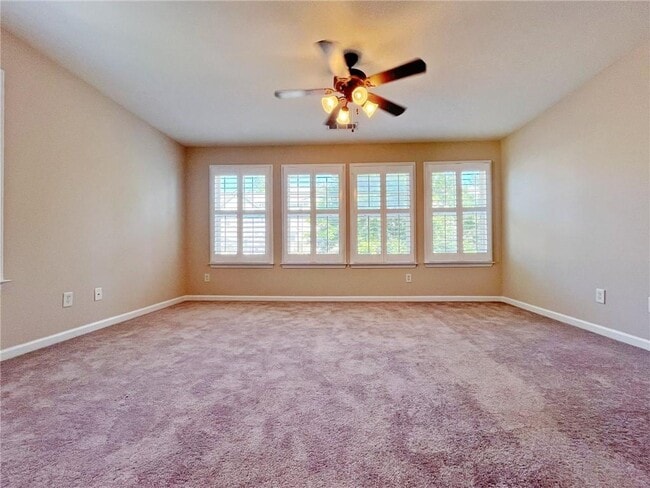 Building Photo - 525 Grove Field Ct NW