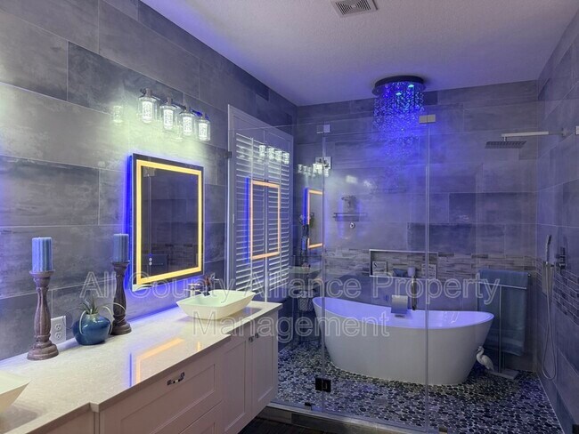 Building Photo - 7532 Blue Spring Dr