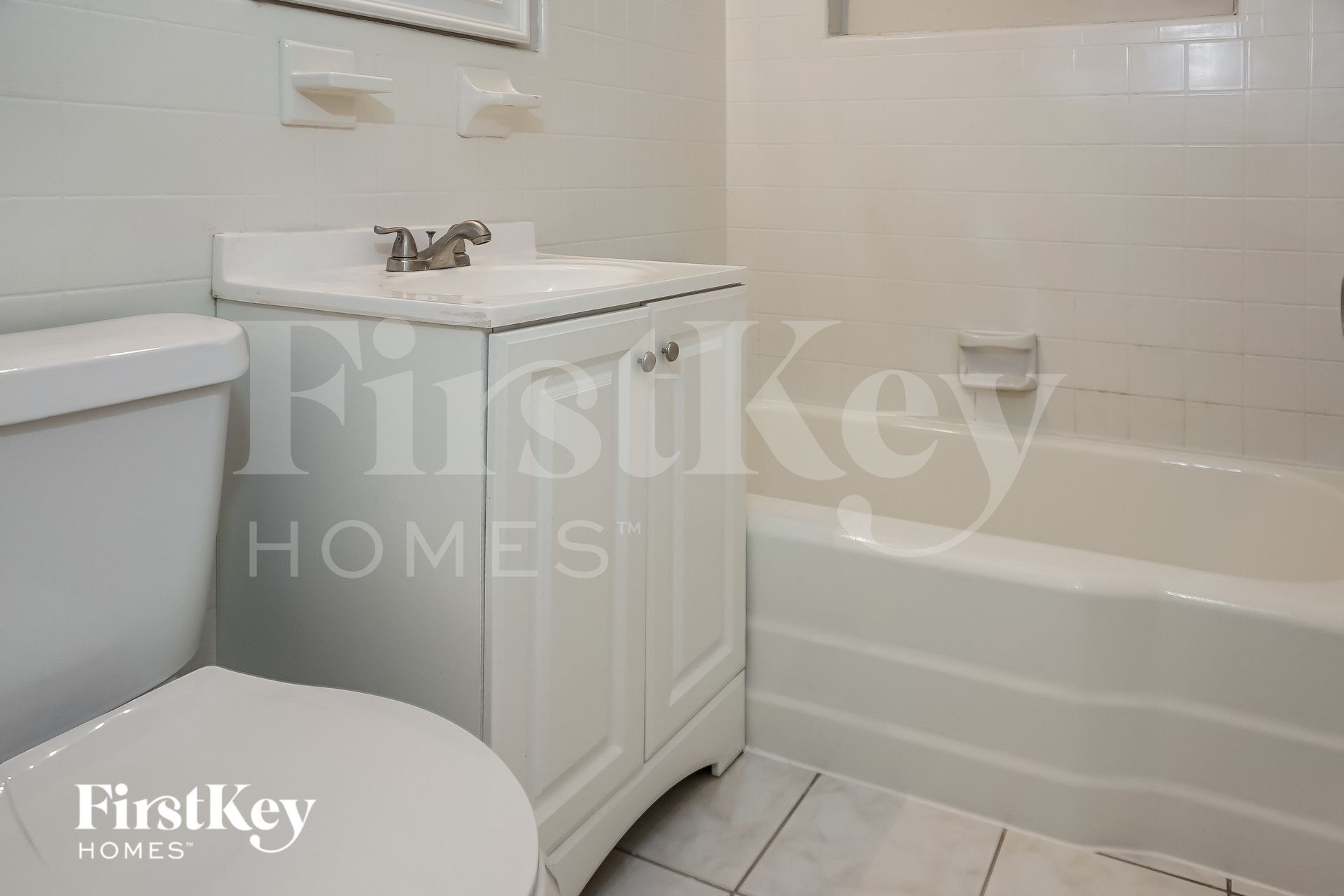 Building Photo - 1579 NE 182nd St