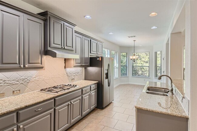 Building Photo - 12609 Calistoga Way