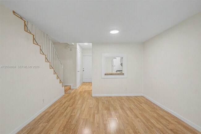 Building Photo - 6709 N Kendall Dr