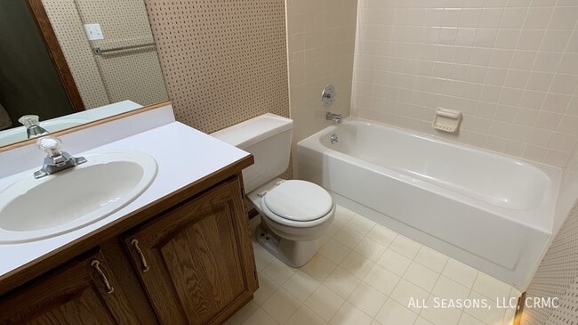 Building Photo - 5435 Lions Gate Lane