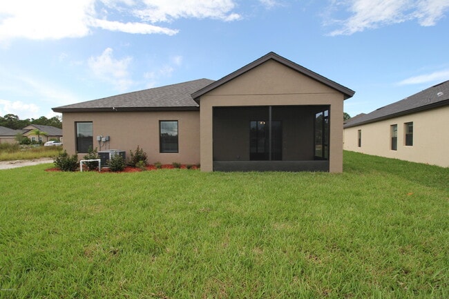 Building Photo - 561 Dillard Dr SE