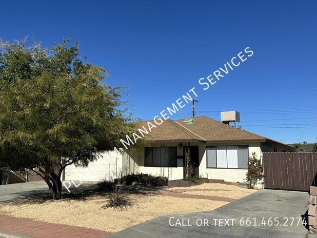 Building Photo - 1839 E Ave Q10