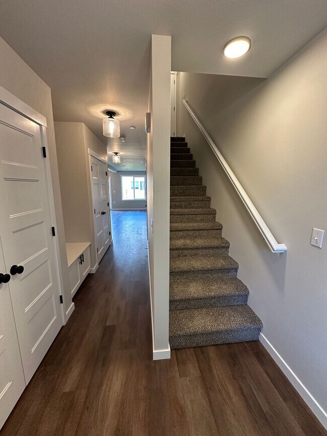 Building Photo - 1818 chipman St SE