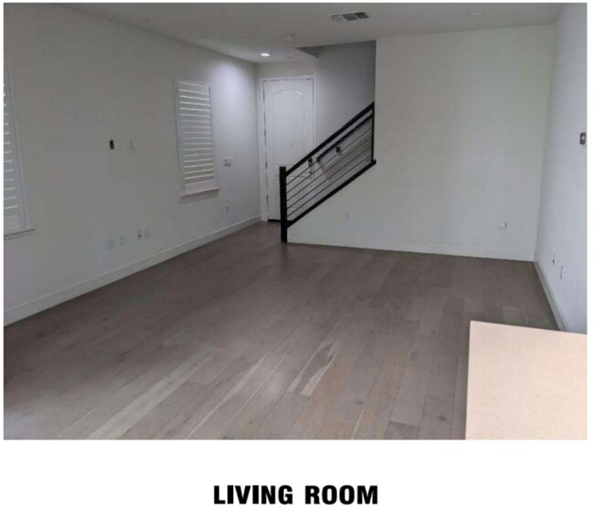 Building Photo - 8559 Dunes Wy