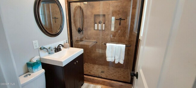 Building Photo - 2250 Magnolia St