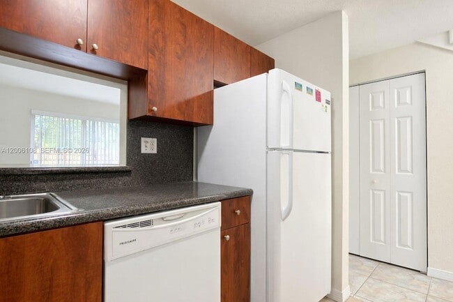 Building Photo - 2290 NW 136th Terrace