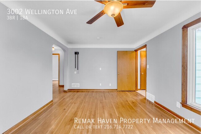Building Photo - 3002 Wellington Ave