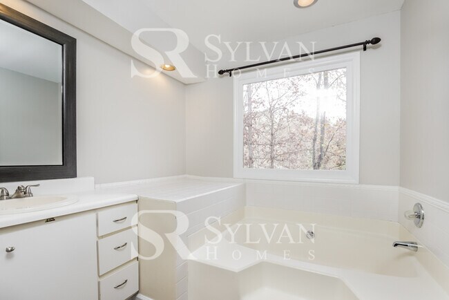 Building Photo - At Last, This Is What You Have Been Searching For!