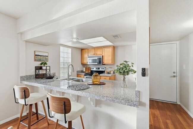 Building Photo - 3039 N 38th St