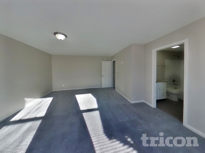 Building Photo - 2928 Youngberry Ct