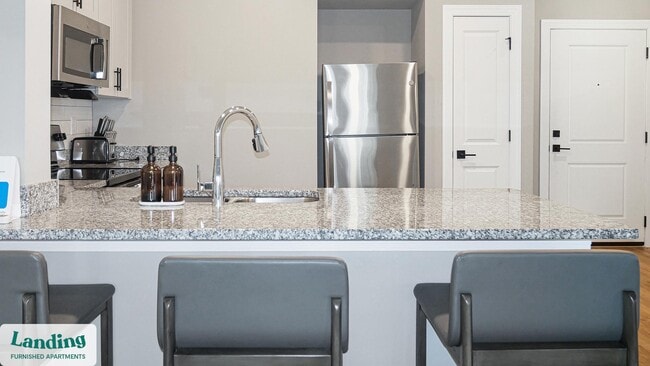 Building Photo - 3050 Steeple Cir