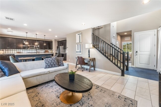 Building Photo - 1506 Visible Ave