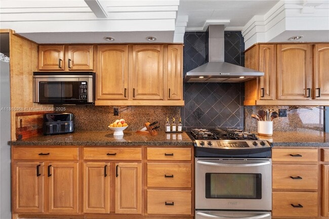 Building Photo - 7225 Coldstream Dr