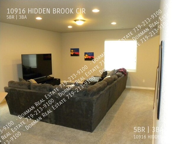 Building Photo - 10916 Hidden Brook Cir
