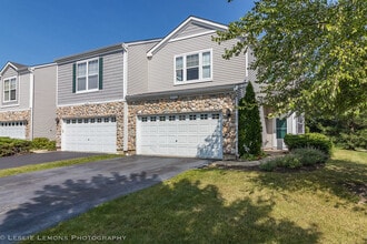 Building Photo - 4137 Blackstone Dr