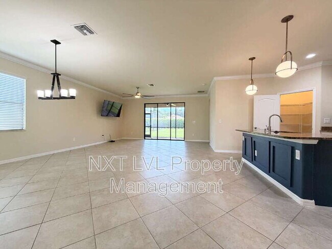 Building Photo - 9453 River Otter Dr